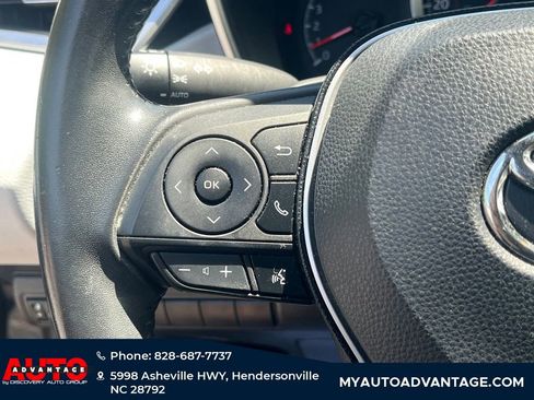 Used 2019 Toyota Corolla SE FWD image 19
