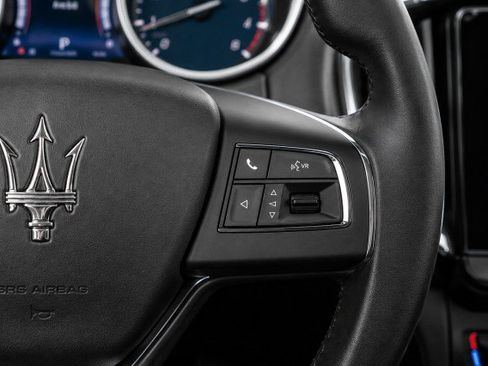 Used 2019 Maserati Ghibli S Q4 AWD/4WD image 15