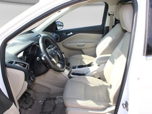 Used 2013 Ford Escape SEL FWD image 6