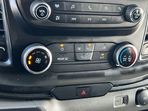 Used 2024 Ford Transit 250 Low Roof w/ Exterior Upgrade Package image 27