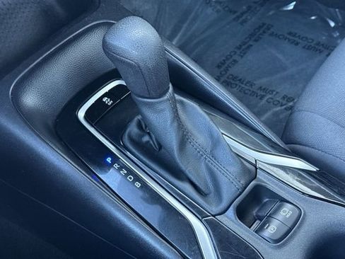 Certified 2022 Toyota Corolla LE image 25