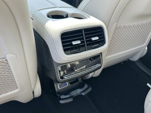 New 2026 Mercedes-Benz GLS 450 4MATIC image 27