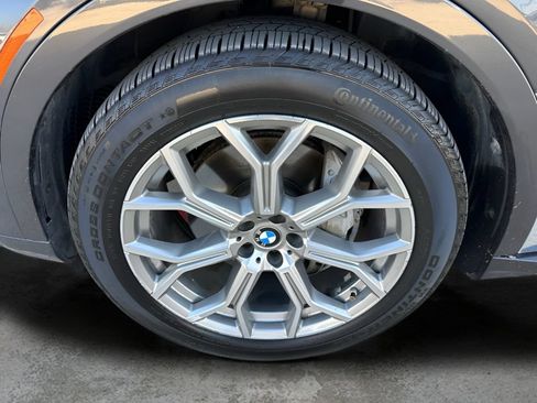 Used 2019 BMW X7 xDrive40i w/ Premium Package AWD/4WD image 34