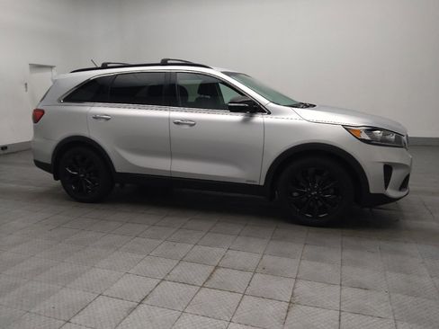 Used 2020 Kia Sorento S AWD/4WD image 11