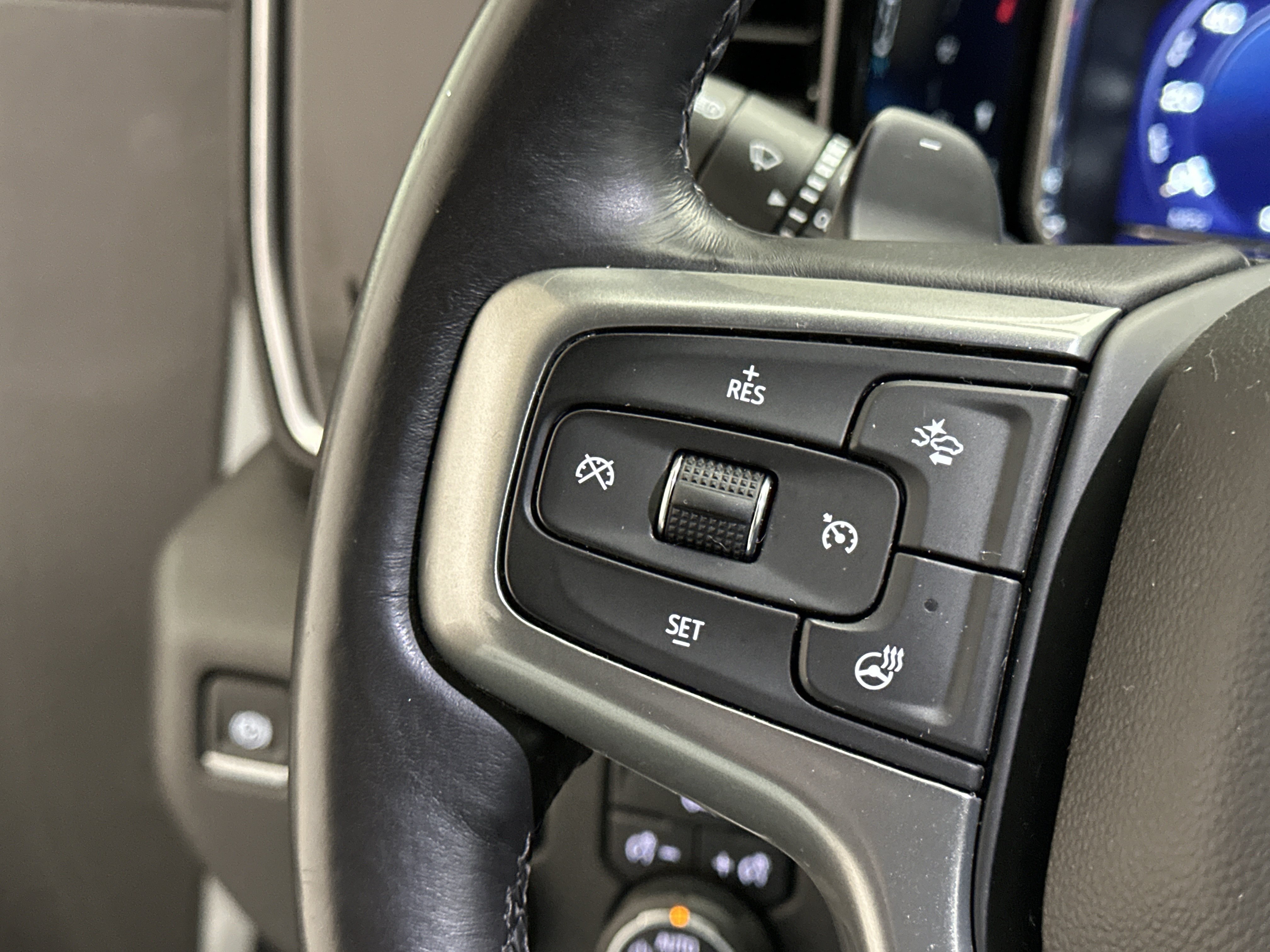 Used 2022 Chevrolet Silverado 1500 LT Trail Boss w/ Convenience Package II AWD/4WD image 26