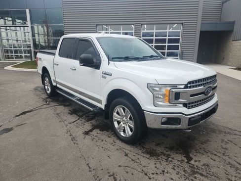 Used 2018 Ford F150 XLT w/ Equipment Group 302A Luxury image 3