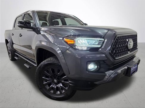 Used 2023 Toyota Tacoma Limited w/ Nightshade Package AWD/4WD image 6