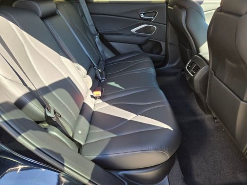 New 2025 Acura RDX SH-AWD image 18