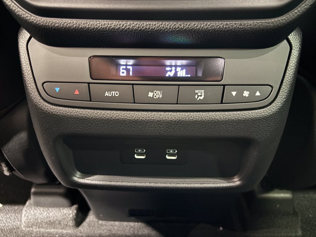 New 2026 Honda Pilot Touring image 18