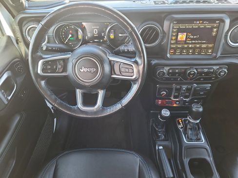 Used 2023 Jeep Wrangler Unlimited Rubicon 4xe w/ Steel Bumper Group image 11