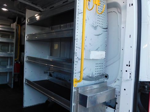 Used 2020 Ford Transit 250 Medium Roof AWD image 32