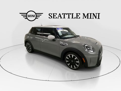 Certified 2023 MINI Cooper S FWD image 2
