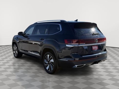 New 2026 Volkswagen Atlas SEL image 5