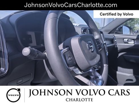 Certified 2025 Volvo XC40 B5 Plus AWD/4WD image 16