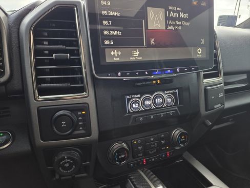 Used 2019 Ford F150 Raptor w/ Equipment Group 802A Luxury image 18