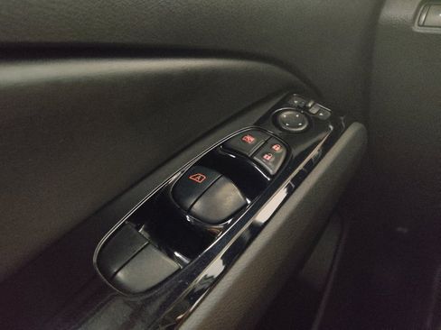 Used 2023 Nissan Altima 2.5 SV FWD image 27