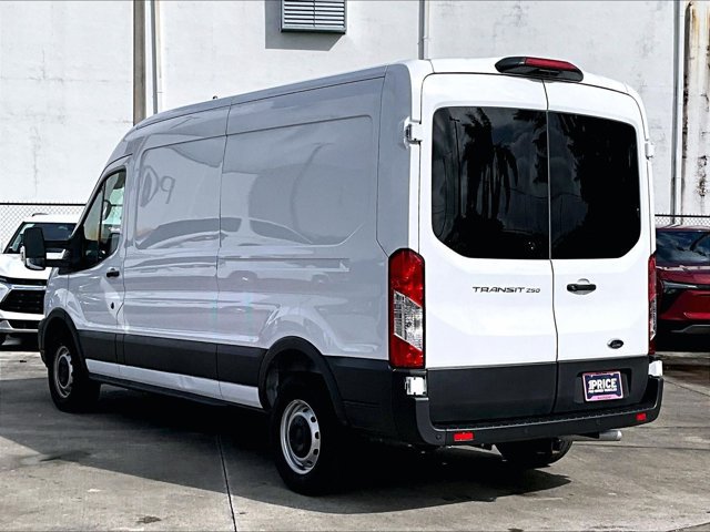 Used 2025 Ford Transit 250 148 Medium Roof RWD image 14