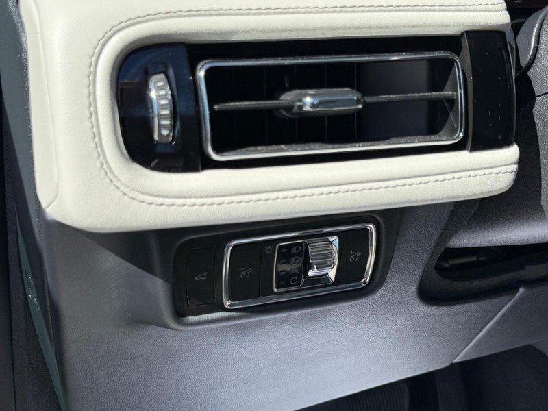 Certified 2026 Lincoln Aviator Reserve w/ Illumination Package AWD/4WD image 27