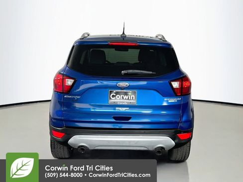 Used 2019 Ford Escape Titanium AWD/4WD image 13