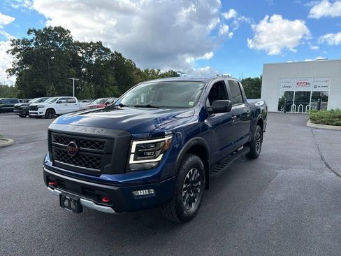 Used 2023 Nissan Titan PRO-4X w/ Pro-4x Utility Package AWD/4WD image 8