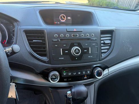 Used 2015 Honda CR-V LX image 15
