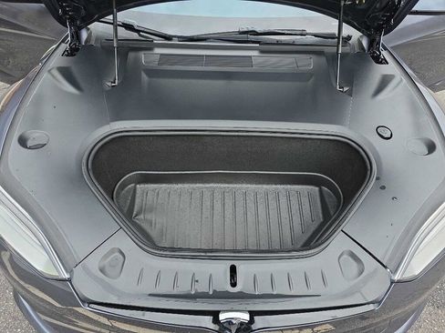 Used 2021 Tesla Model S Plaid image 22