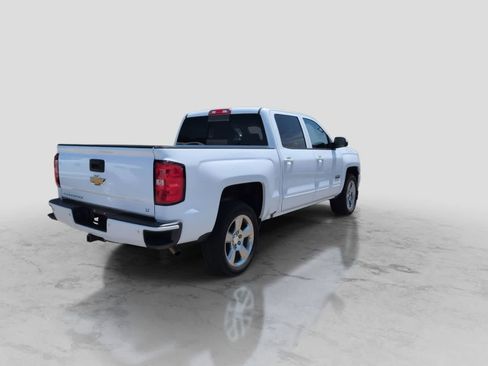 Used 2018 Chevrolet Silverado 1500 LT w/ Texas Edition AWD/4WD image 8