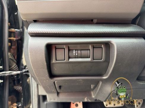 Used 2024 Subaru Crosstrek 2.5i Sport AWD/4WD image 9