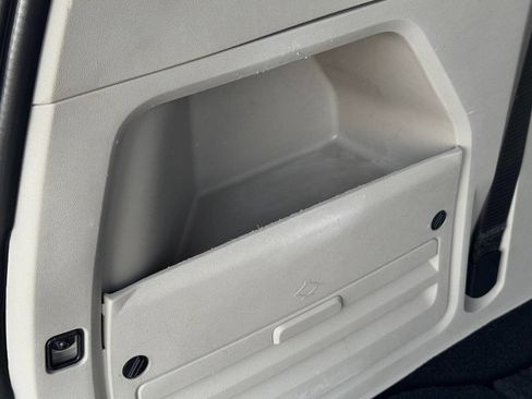 Used 2016 Dodge Grand Caravan SE w/ Quick Order Package 29E SE image 40