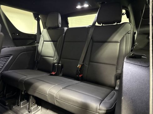 Used 2023 GMC Yukon Denali AWD/4WD image 25