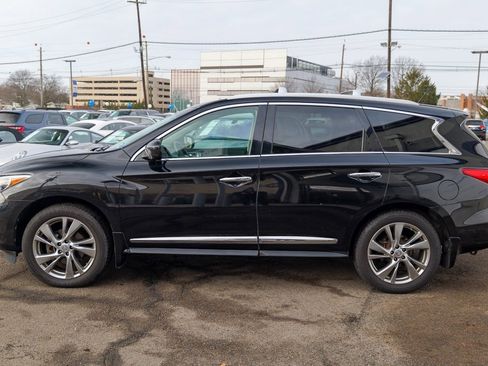 Used 2013 INFINITI JX35 AWD w/ Premium Pkg image 4