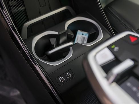 Used 2026 BMW X1 xDrive28i image 23