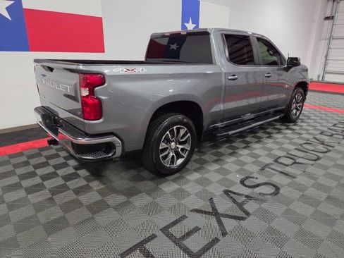Used 2019 Chevrolet Silverado 1500 LT w/ Texas Edition image 18