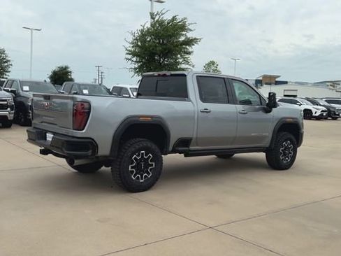 New 2026 GMC Sierra 2500 AT4X AWD/4WD image 8