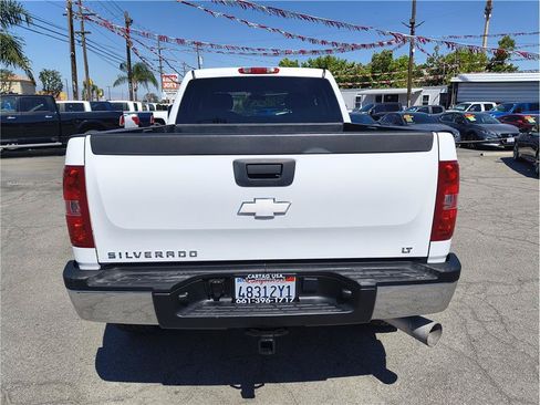 Used 2011 Chevrolet Silverado 2500 LT AWD/4WD image 11