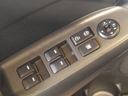 Used 2017 Kia Forte LX FWD image 27