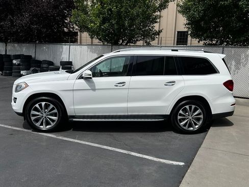 Used 2015 Mercedes-Benz GL 450 4MATIC image 4