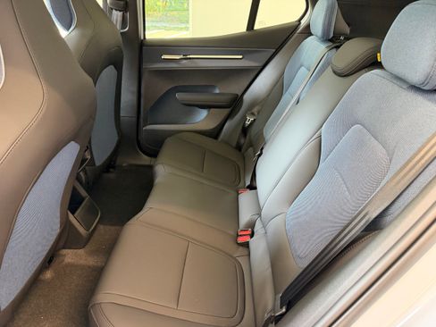 New 2026 Volvo EX30 Ultra w/ Climate Package image 22