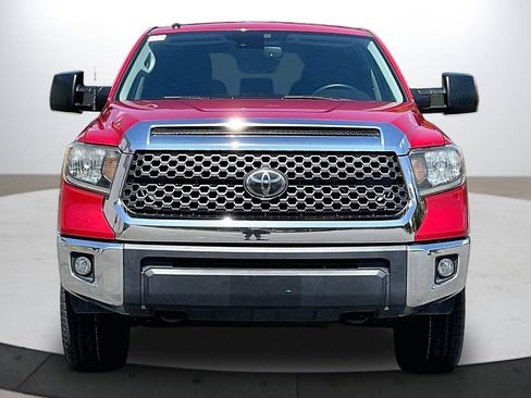 Used 2019 Toyota Tundra SR5 w/ SR5 Upgrade Package AWD/4WD image 3