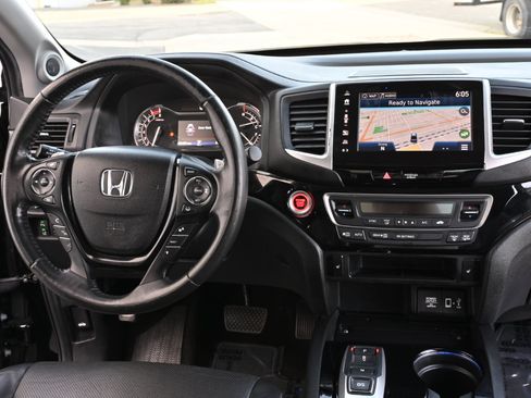 Used 2020 Honda Ridgeline RTL-E image 16