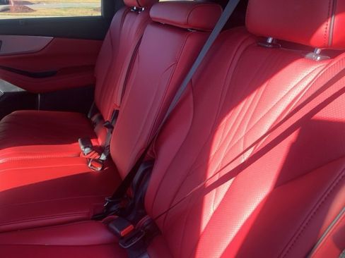 Used 2025 Acura MDX A-Spec image 15