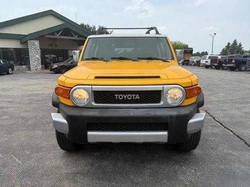Used 2007 Toyota FJ Cruiser 4WD image 3