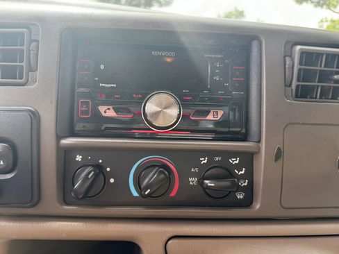 Used 2004 Ford F250 XL AWD/4WD image 24