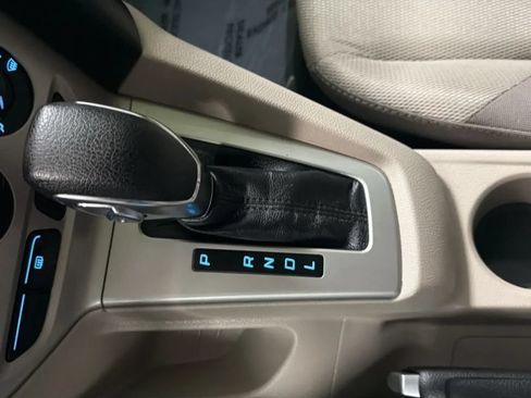 Used 2013 Ford Focus SE FWD image 12