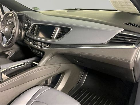Certified 2024 Buick Enclave Essence FWD image 24