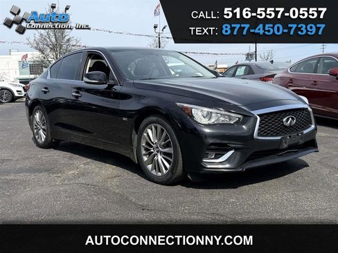 Used 2018 INFINITI Q50 Luxe w/ Essential Package (3.0T Luxe) image 1