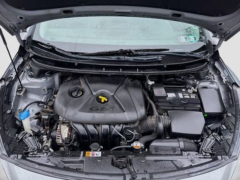 Used 2014 Hyundai Elantra GT image 29
