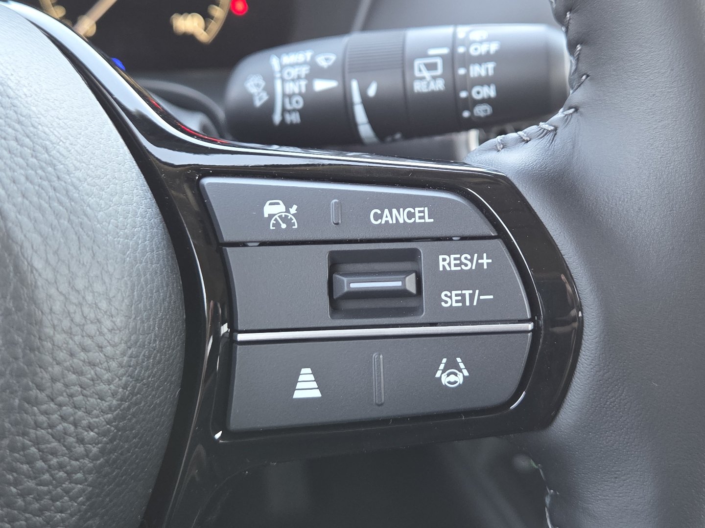 New 2027 Honda HR-V EX-L image 32