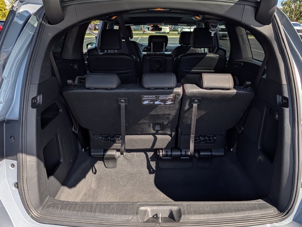 Used 2025 Honda Odyssey Sport-L image 15