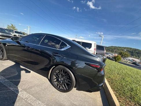 Used 2021 Lexus IS 350 F Sport w/ Dynamic Handling Package RWD image 16